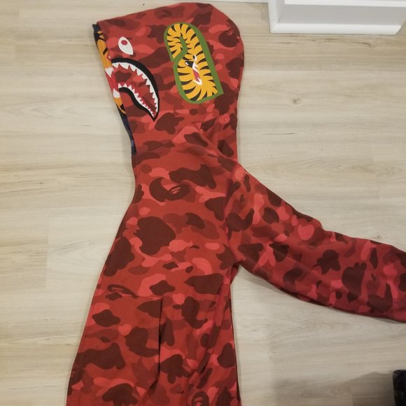 BAPE Color Camo Tiger Shark Wide Full Zip Double Hoodie Red - Picture 2 of 5